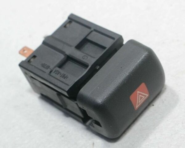 Opel Zafira Dörtlü Düğmesi GM Marka