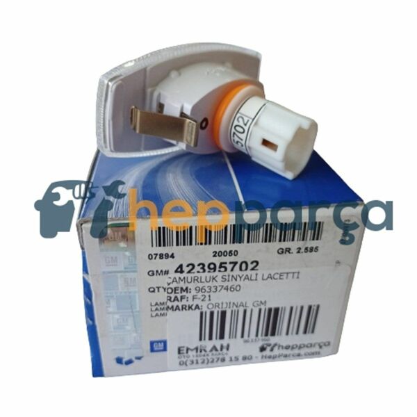 Chevrolet Lacetti Çamurluk Sinyali GM Marka