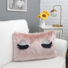 Peluş Kirpik Kırlent Kılıfı Pembe 35x55cm