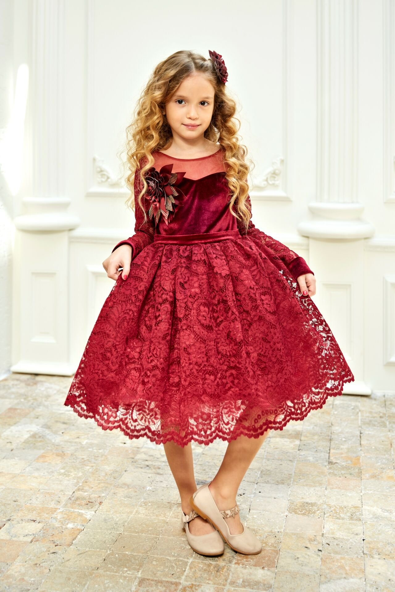 Fashion Lace Girls Bordo Velvet Dress with Hair Accessory