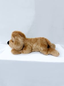 PELUŞ YATAN KÖPEK 60 CM