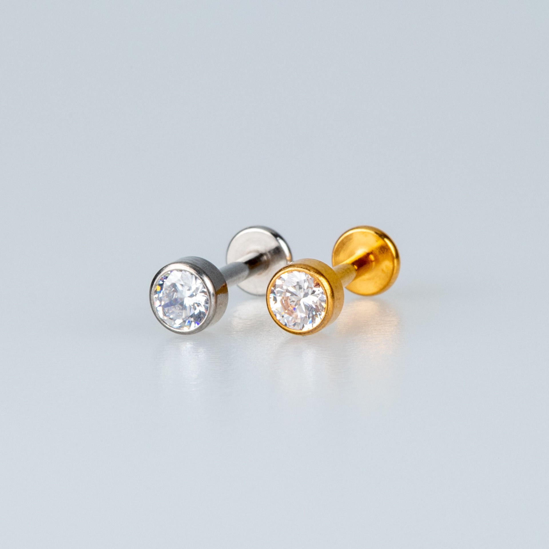 Piercing Çelik Tragus 4mm Taş
