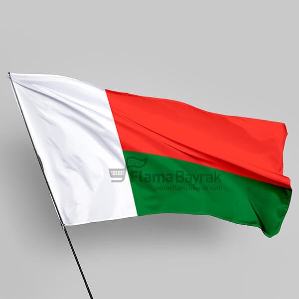 Madagaskar Devlet Bayrağı