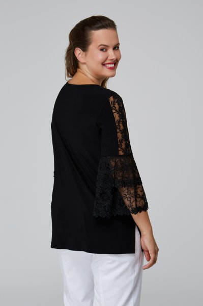 Dantel ve Çiçek Motif Detaylı Büyük Beden Bluz 8666D