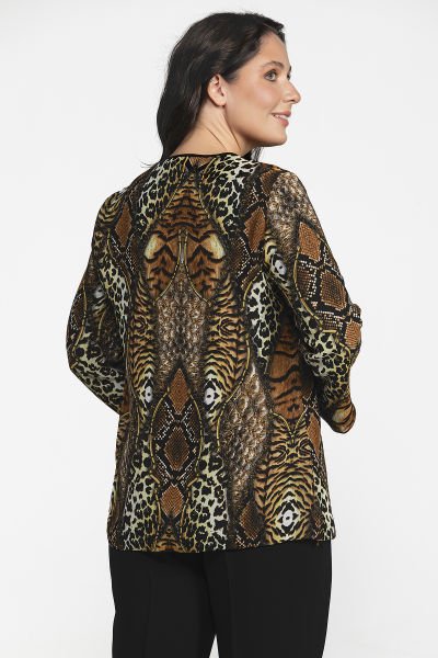 Yakası Taş Detaylı Hayvansal Desenli Büyük Beden Kadın Bluz 8954