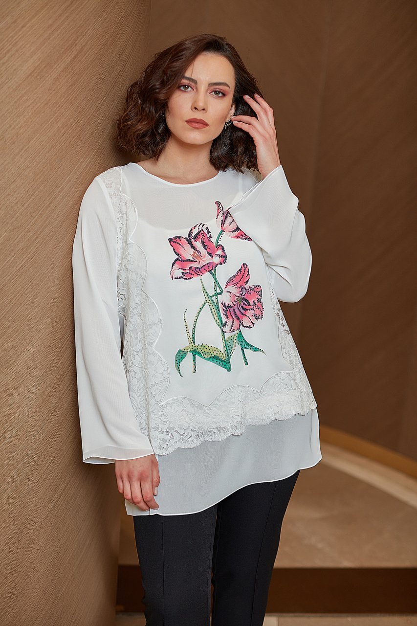 Dantel Aplikeli  Lale Desen Büyük Beden Şifon Bluz 8327