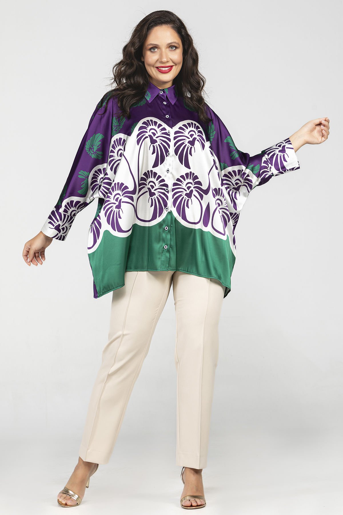 Yarasa Kesim Desenli Büyük Beden Gömlek 8963