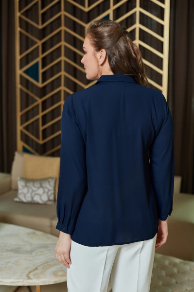 Pilise ve Taş Detaylı Büyük Beden Gömlek 8699