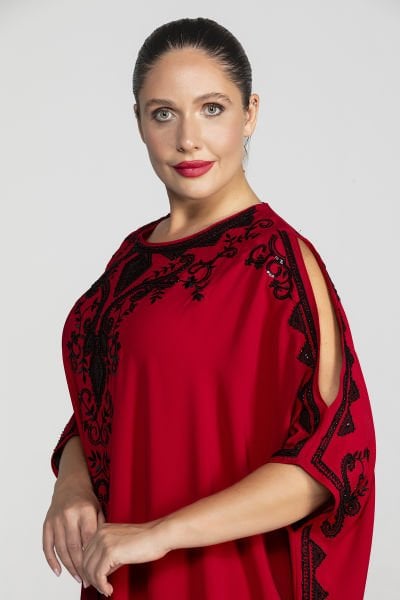 Nakış Detaylı Geniş Kaftan Kesim Büyük Beden Kadın Elbise 3532