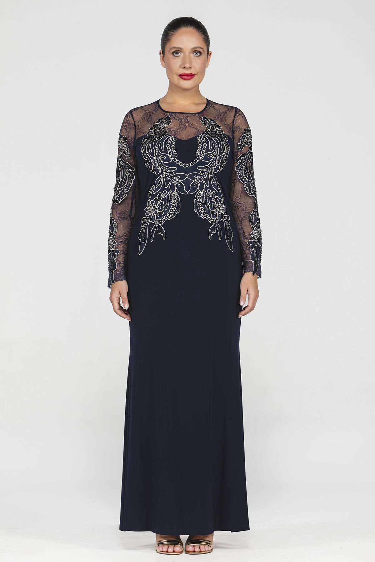 Nakış ve Dantel Detaylı Büyük Beden Kadın Abiye Elbise 3557