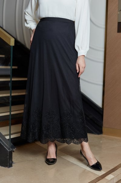 Etek Ucu Motifli Kemerli Büyük Beden Tül Etek 1930