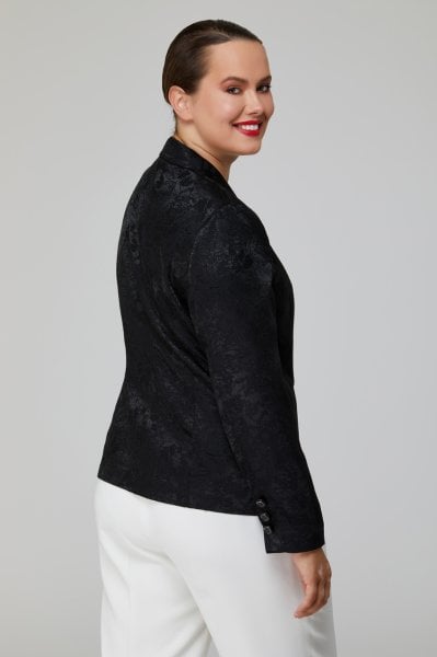 Saten Yaka Detaylı Jakarlı Büyük Beden Kadın Ceket 596