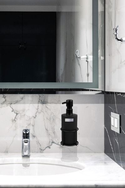 Okyanus Home Siyah Eko Magic Standlı Mina Yuvarlak Sıvı Sabunluk