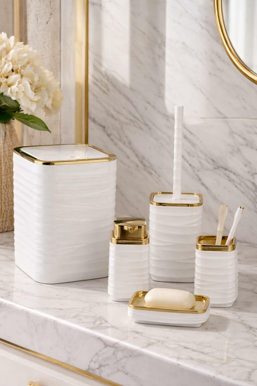 Okyanus Home Luna Gold Serisi Beyaz Kare 5'li Banyo Seti