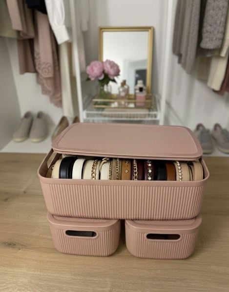 Okyanus Home Linea Smart Box Pembe 3lü Set 1 Adet 4,5 Lt 2 Adet 2,4 Lt Kapaklı Çok Amaçlı Saklama Kutusu