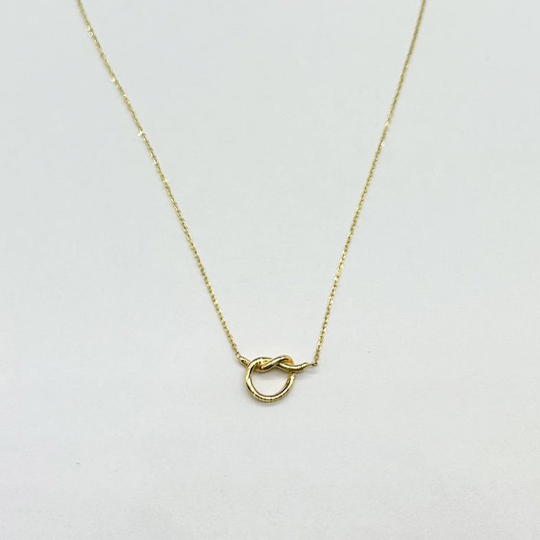 Aşk Düğümü Altın Kolye (kopya)