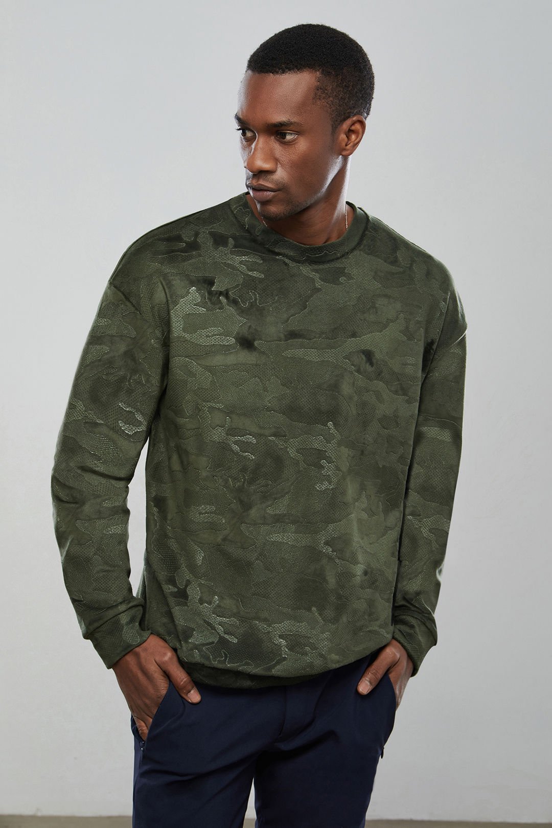 Long camo sweatshirt best sale