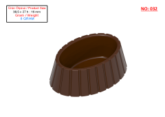 0032 - Oval hollow polycarbonate chocolate mold