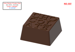 0037 - Square chocolate mold with CHOCOLATE written on it