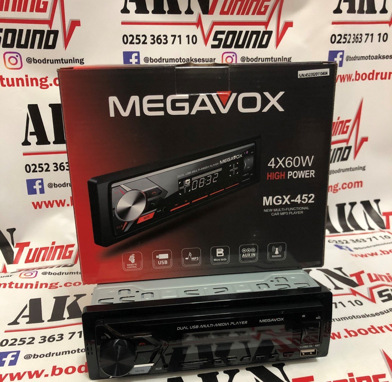 Megavox Mgvx-452 Bluetooth'lu Oto Teyp 2xUsb - Aux - 2x Rca