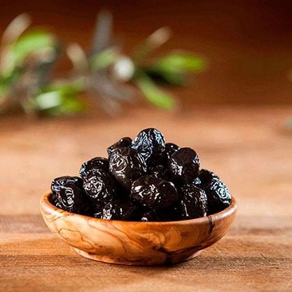 Özel Üretim Gemlik Siyah Zeytin - 1 Kg + Efsane Kuru Sele -1 Kg +Biber DolguluYeşil Zeytin -1 Kg