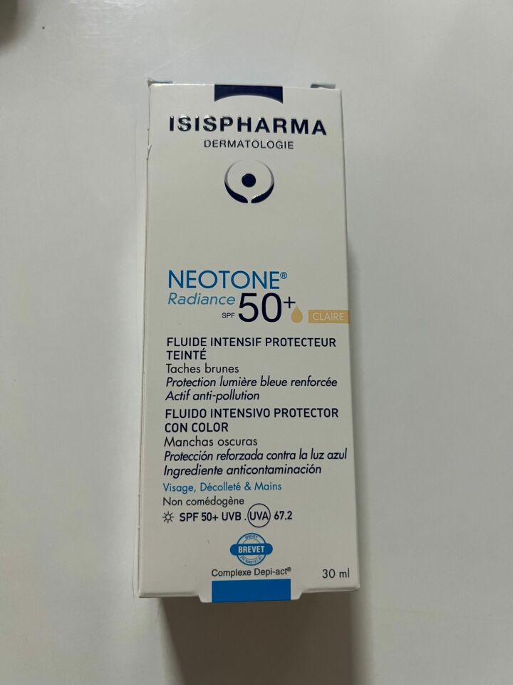 Isis Pharma Neotone Radiance SPF50+ Light Tinted 30 ml