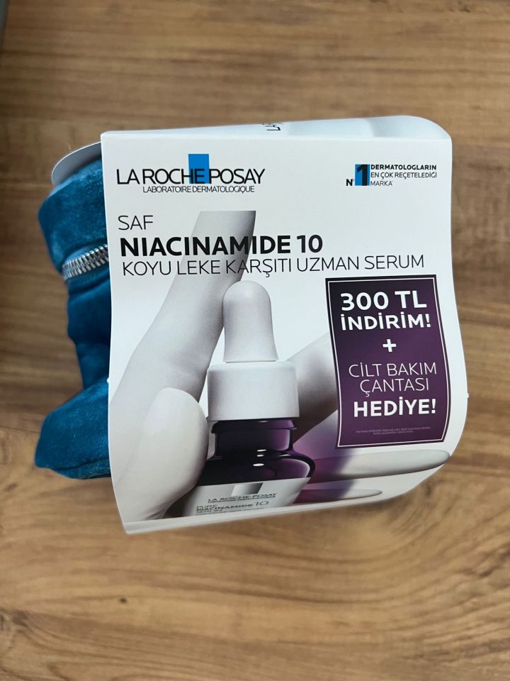 La Roche Posay Pure Niacinamide 10 Serum 30 ml (Çanta Hediyeli)
