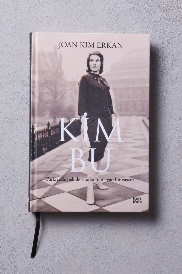 Joan Kim Erkan ''Kim Bu''