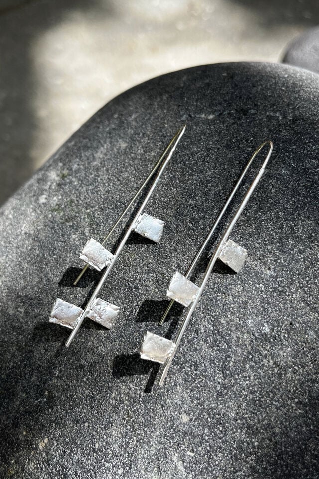 Anten Earring in Silver