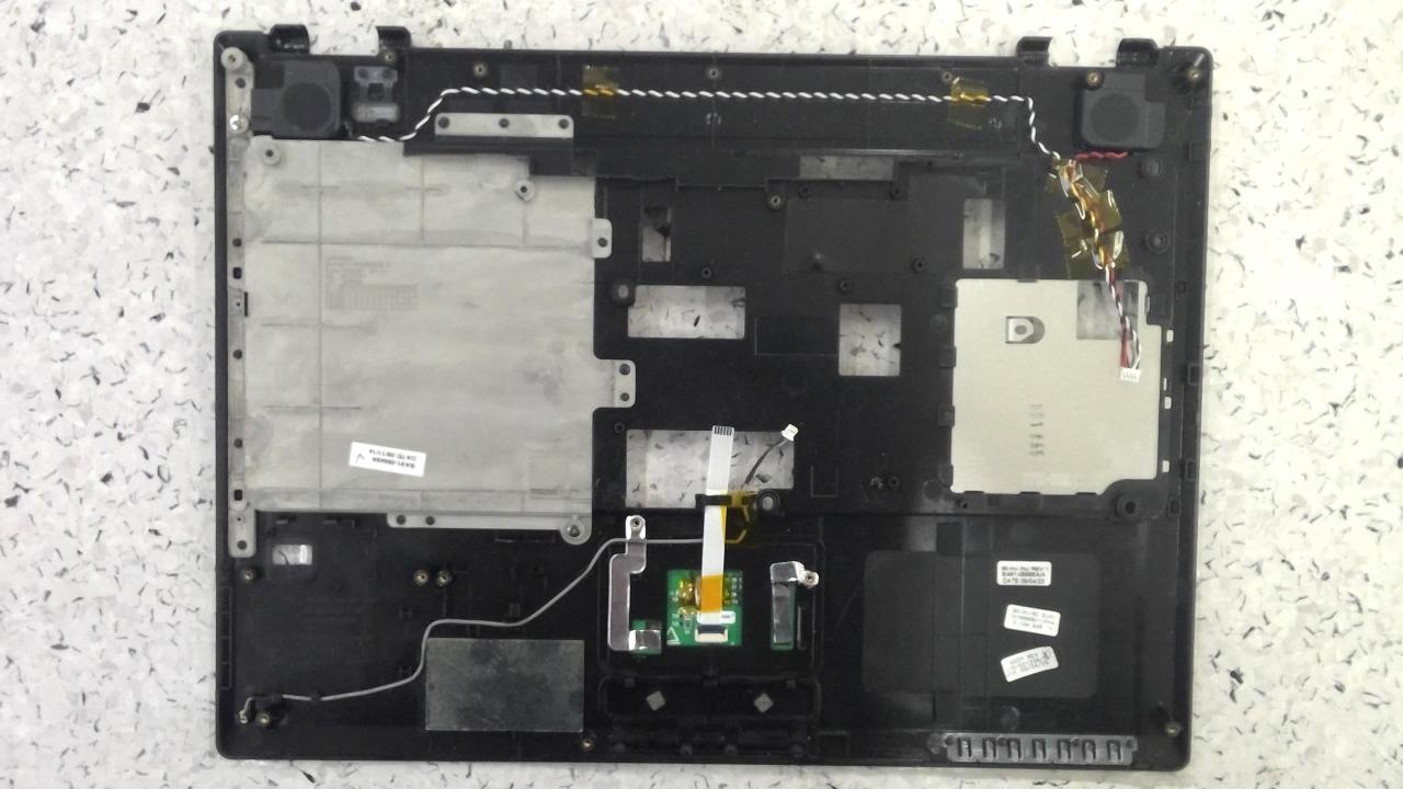 Samsung NP-X460-AS01TR model Üst Kasa / Yetkili Servis Güvencesi