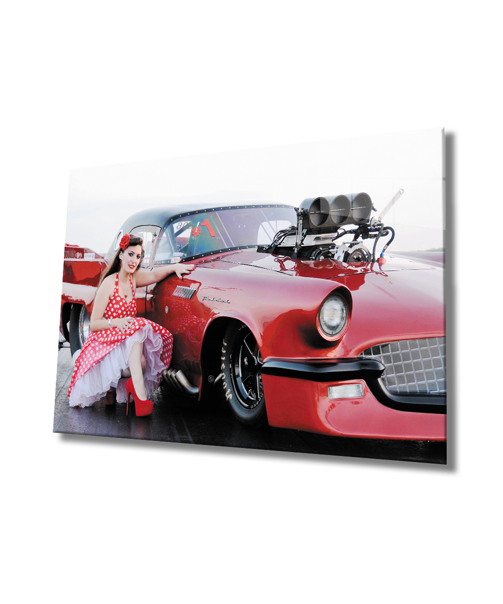 Kadınlar Modifiye Araba KırmızıCam Tablo  4mm Dayanıklı Temperli Cam, Women Modified Car Red Glass Wall Art