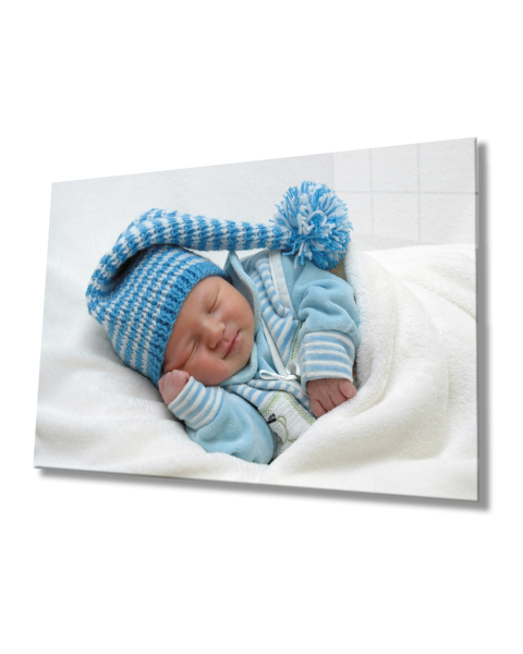 Mavi Şpkalı Uyuyan Bebek Cam Tablo  4mm Dayanıklı Temperli Cam Sleeping Baby With Blue Hat Glass Table 4mm Durable Tempered Glass