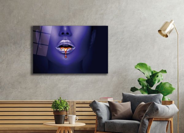 Kadınlar Mor Dudak Cam Tablo 4mm Dayanıklı Temperli Cam, Women Purple and Lip Glass Wall Art