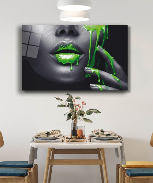 Kadınlar Yeşil Dudak Kadın Cam Tablo 4mm Dayanıklı Temperli Cam, Women Green and Lip Glass Wall Art