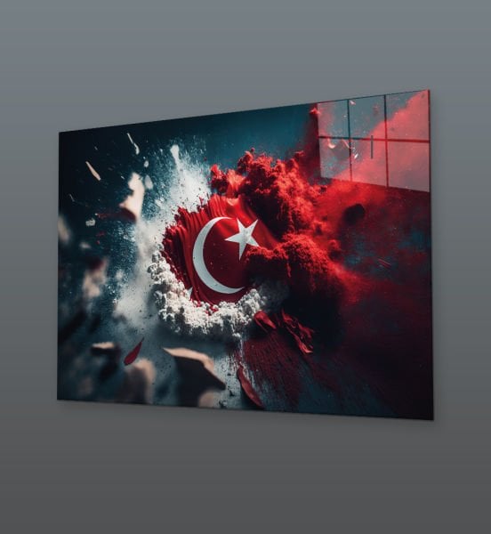 Patlama İçinde Doğan Türk Bayrağı Cam Tablo