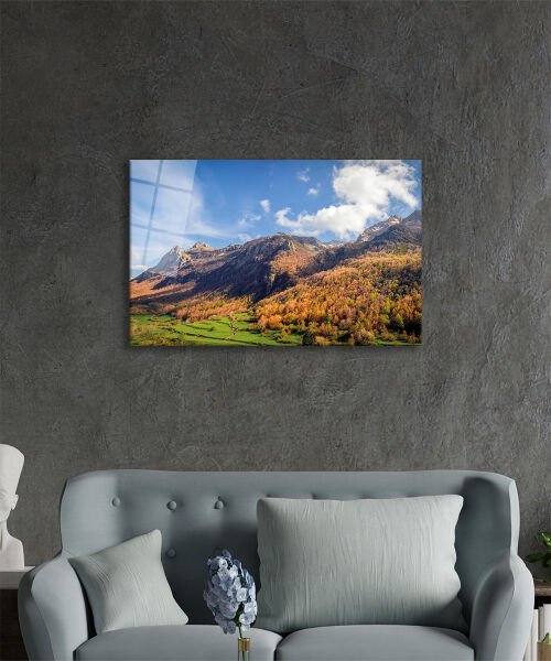 Dağ Manzara Yeşil Cam Tablo  4mm Dayanıklı Temperli Cam Mountain Landscape Green Glass Wall Art