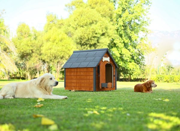 Insulated wooden dog hut '' LARGE ''