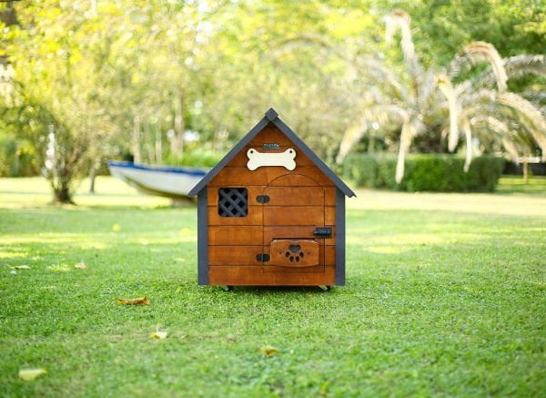 Heat-insulated wooden kennel '' MEDIUM '