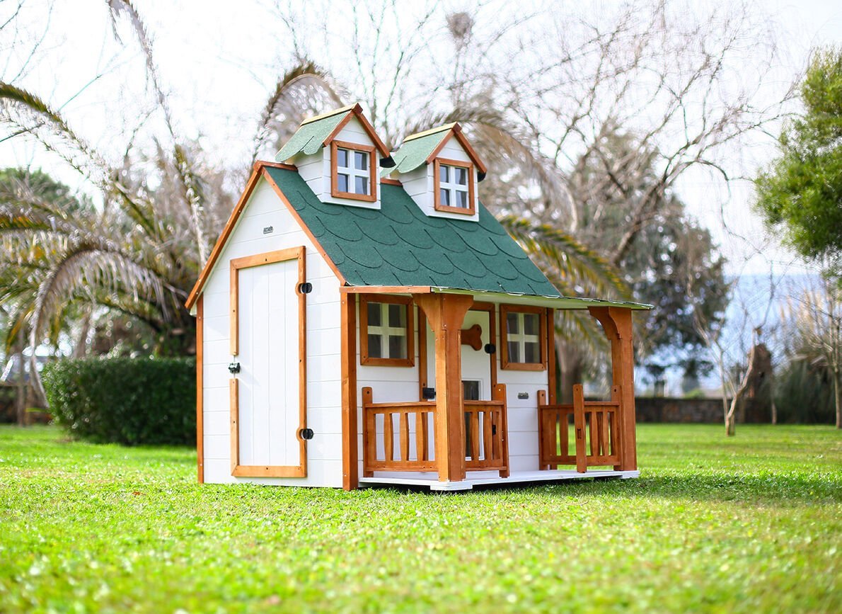 Ultra-Luxury Wooden dog hut (home)