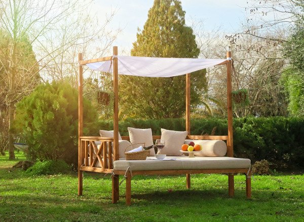 “MANDU” Exclusive Ahşap Bahçe Yatağı (daybed)