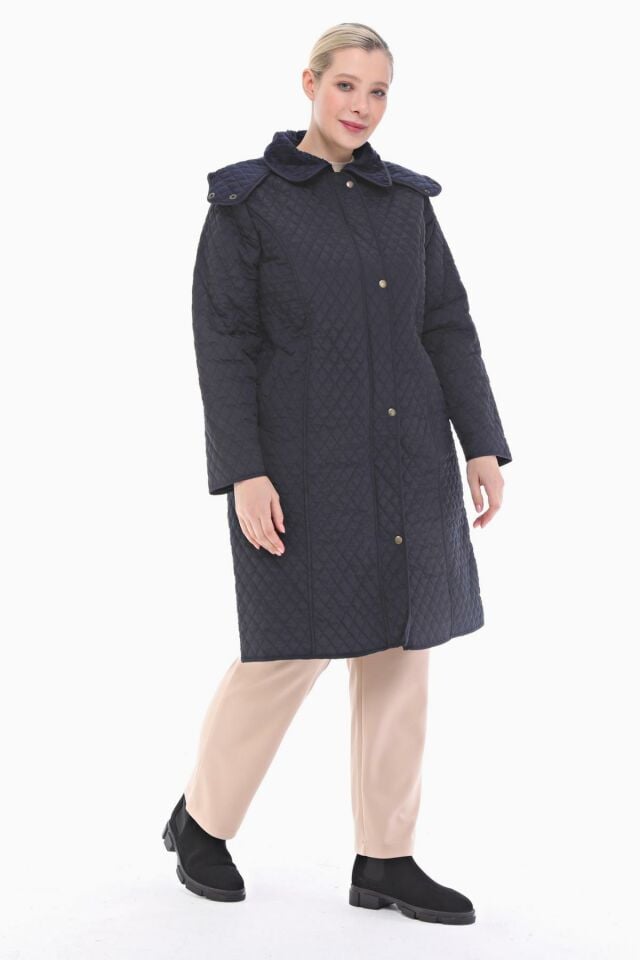 KAPÜŞONLU LACİVERT 105 CM KAPİTONE KABAN