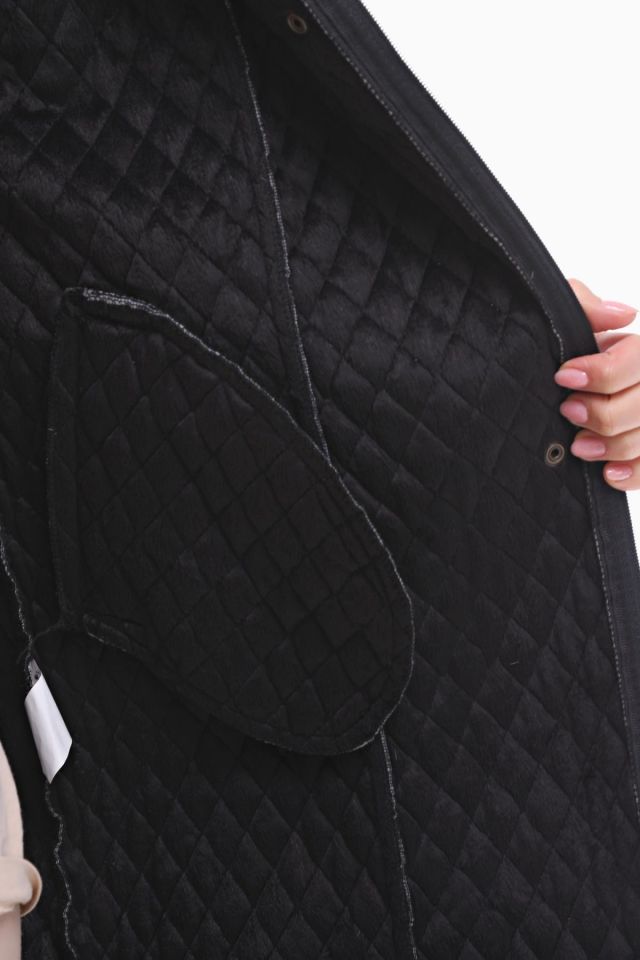 KAPÜŞONLU SİYAH 120 CM KAPİTONE KABAN