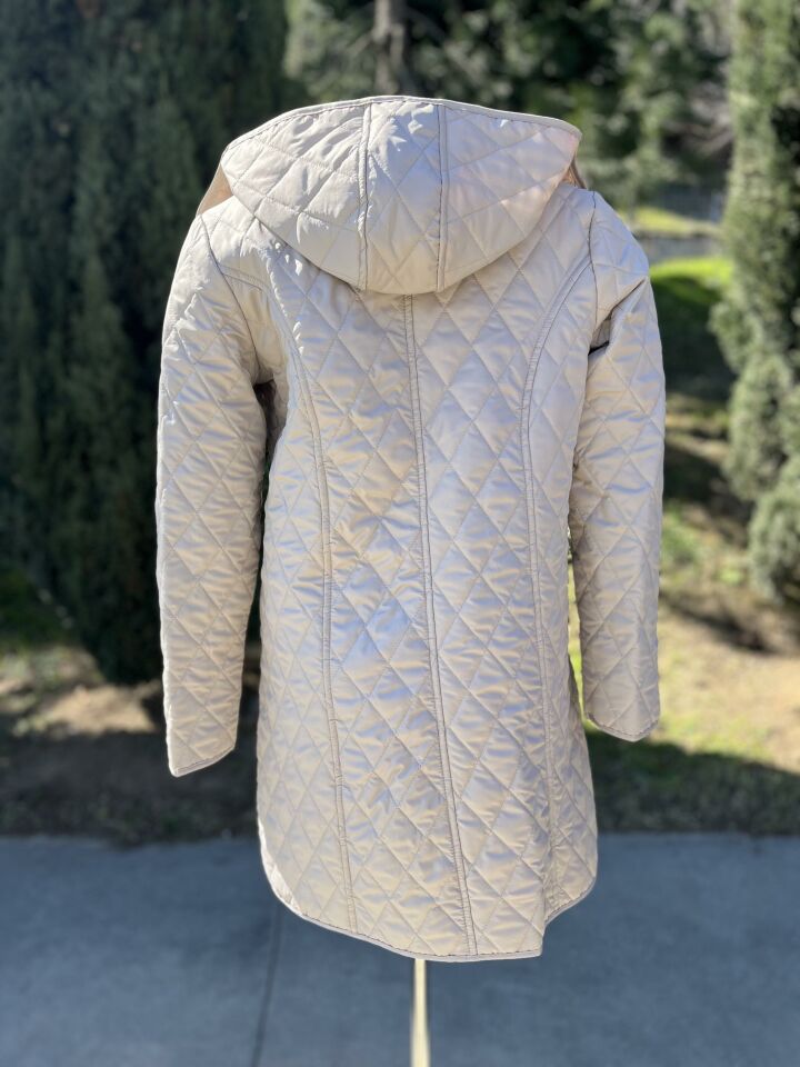 EKOSE 95 CM AÇIK BEJ MEVSİMLİK KAPİTONE MONT