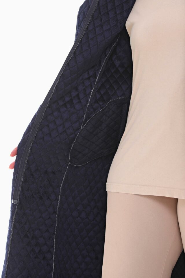 KAPÜŞONLU LACİVERT 142 CM KAPİTONE KABAN