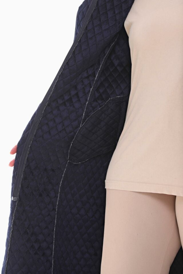 KAPÜŞONLU LACİVERT 142 CM KAPİTONE KABAN