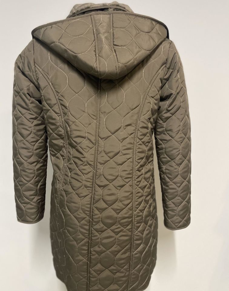 VETRE HAKİ 95 CM SOĞAN DESEN KAPİTONE MONT