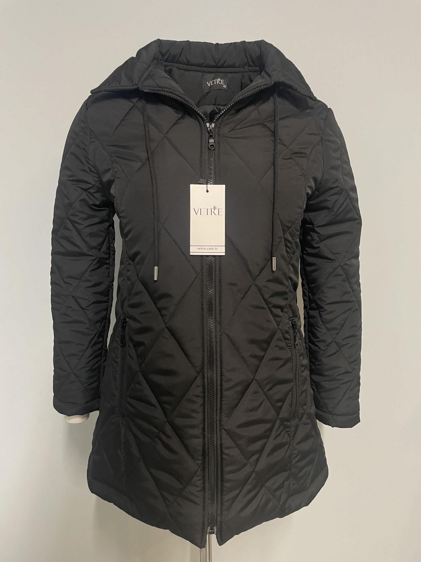 Vetre Kapüşonlu Siyah Baklava Desen Mont