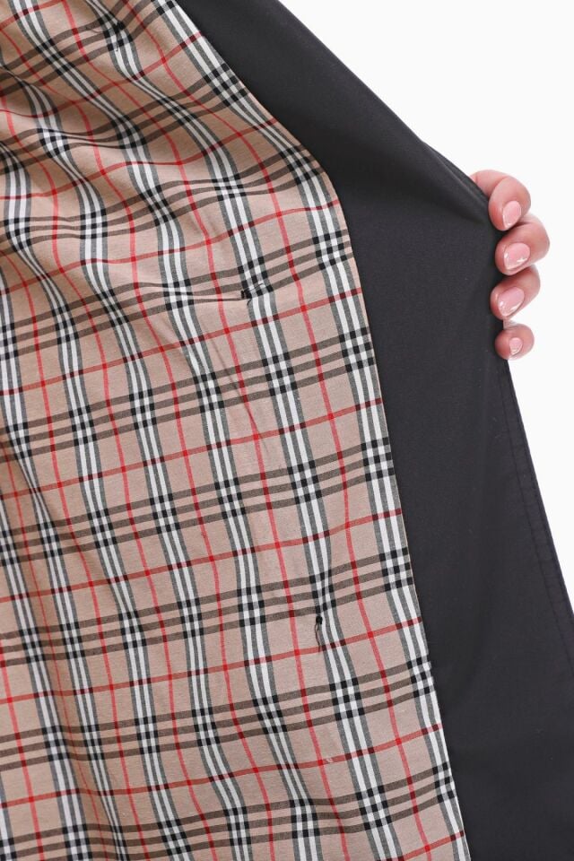 DÜĞMELİ SİYAH KRUVAZE TRENÇKOT