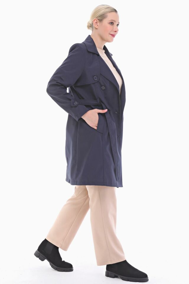 DÜĞMELİ LACİVERT KRUVAZE TRENÇKOT