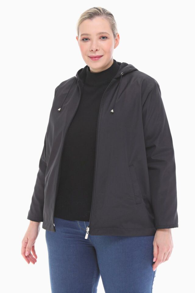 KAPÜŞONLU SİYAH İÇİ POLARLI YAĞMURLUK